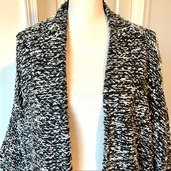 BLACK RAINN Cozy Tweed-Like Fuzzy Oversized Open Cardigan Coat—SZ. Medium - Picture 3 of 15